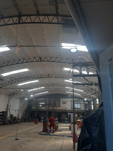Imagen 5 de 5 de Poliuretano Expandido Proyectado