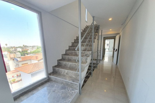 Semipiso En Venta En Ramos Mejia Sur