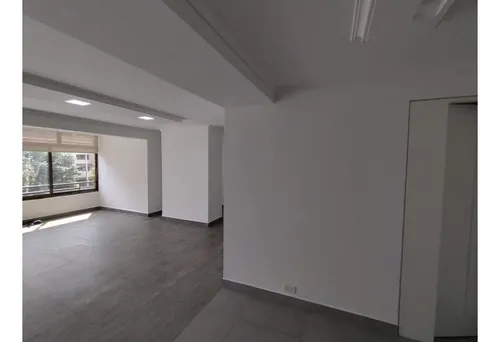 Apartamento Reformado En Los Parra - El Poblado