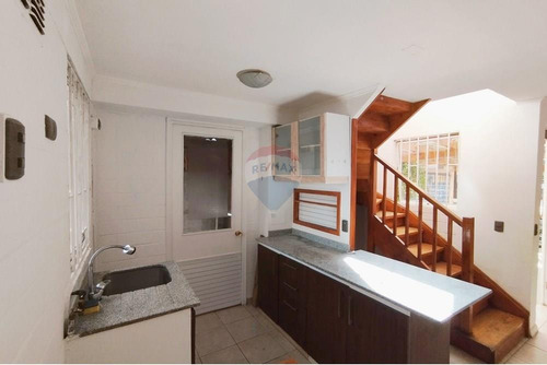 Casa 2 Dorm. En Valle Grande, Lampa
