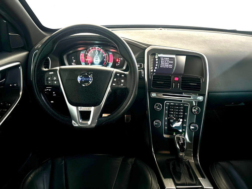 Volvo XC60 2.0 T5 R-design 5p