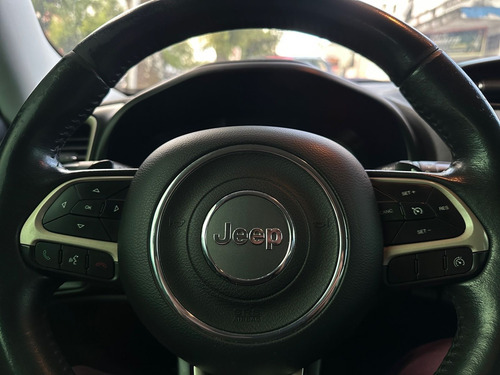 Jeep Renegade Longitude 1.8 4x2 Flex 16V Aut.