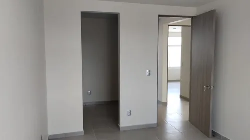Hermoso Town House En Corregidora, Construcción 141 M2, 3 Habitaciones 2.5 Baño