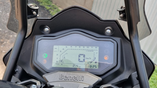 Imagen 10 de 16 de Benelli Trk 251 Abs