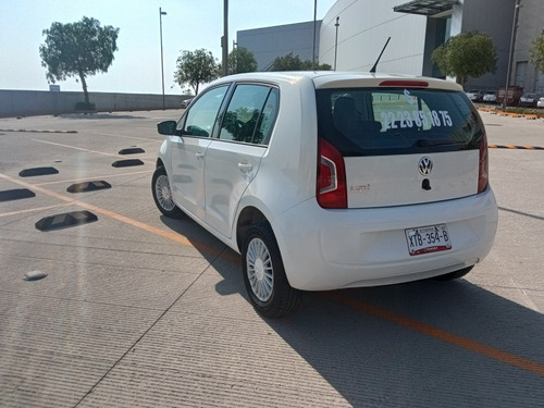 Volkswagen Up! 2016 1.0 Move Up Mt 5 P