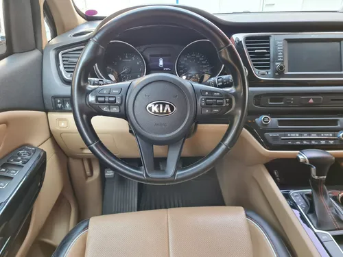 Kia Sedona 3.3 V6 Ex Pack At