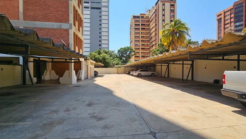 Apartamento En Venta Edificio Rogal El Milagro Hotel Paseo