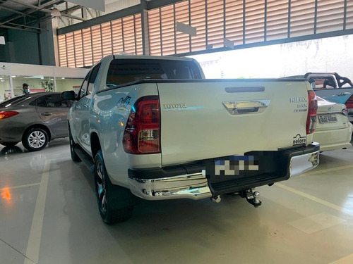 Toyota / Hilux 2.8 Tdi Cd Srx 4x4 Top De Linha + Único Dono