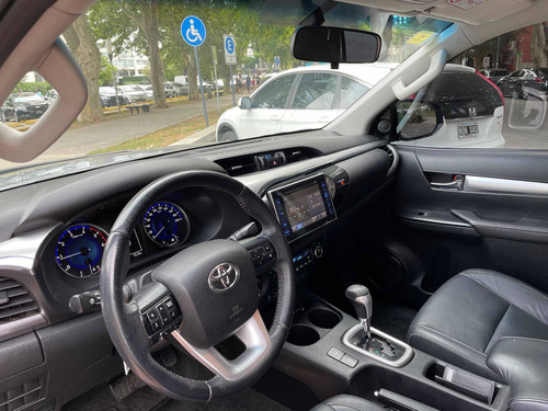 Toyota Hilux 2.8 Cd Srx 177cv 4x4 At Unica Mano