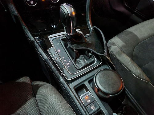 Imagem 8 de 15 de Volkswagen Golf 1.4 Tsi Highline 16v 2014