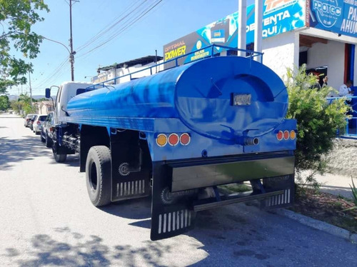 Imagen 5 de 10 de Mitsubishi Fm-657 2008 4x2 Sincrónico