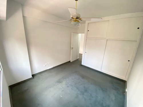 Imagen 11 de 15 de 2 Ambientes Con 2 Cocheras - Acevedo - Villa Crespo
