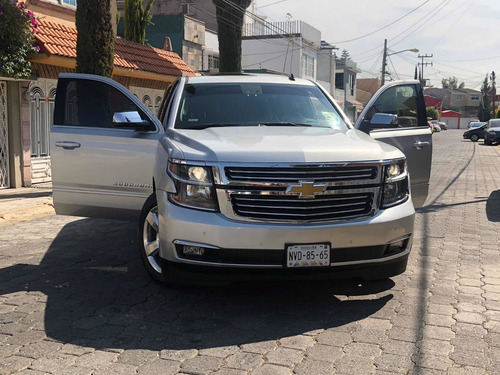 Imagen 2 de 14 de Chevrolet Suburban 5.3 Ltz V8 4wd 2da Cubo At 2015