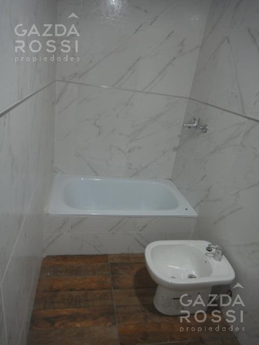 Imagen 10 de 11 de Departamento - Adrogue