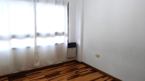 Impecable Departamento En Excelente Ubicación (ciudad De La Plata)