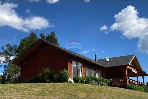 Venta Casa En Parcela, En Los Riscos Pucón