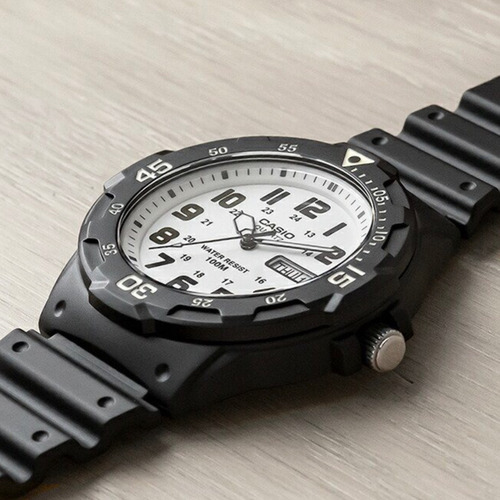 Reloj Casio Mrw-200h-7 Análogo Sumergible 10 Bar Fondo Blanc