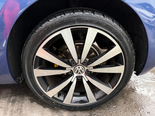 Volkswagen Beetle 2.0 R-line At