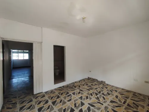 Casa En Venta En Popular. Cod V30674