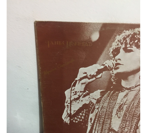 Taina Libertad - Alguien Cantando - 12 Vinyl (Usado)