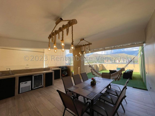Impecable Penthouse Duplex 264 Mts Con Terraza, Urb El Bosque 24-12380 Hc