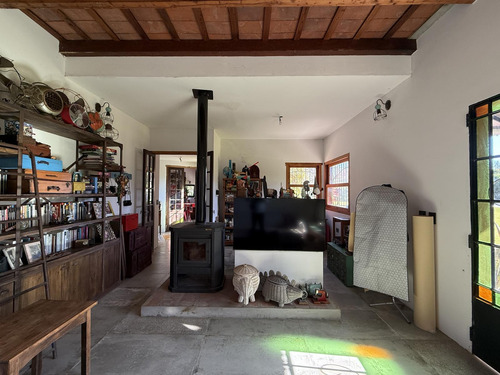 Casa En Arana - 3 Dormitorios - Amplio Terreno Parquizado - Pileta