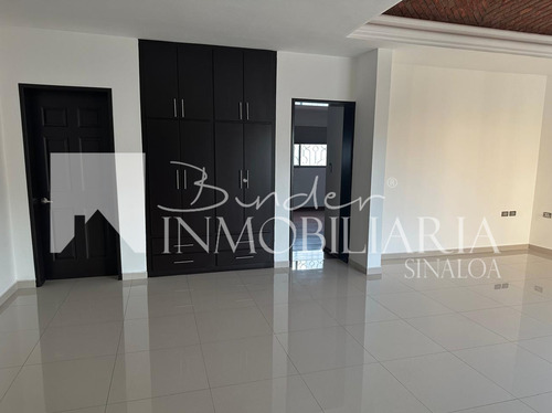 Casa En Residencial Privado, Col. Scally, Los Mochis Sinaloa