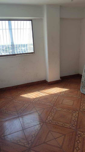 Imagen 9 de 18 de Apartamento Céntrico En Turmero 04128900222