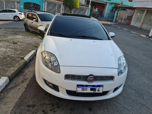 Imagem 1 de 9 de Fiat Bravo 2012 1.4 T-jet 5p