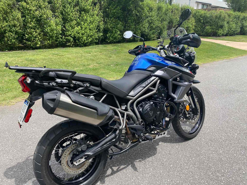 Triumph Tiger 800 Xcx