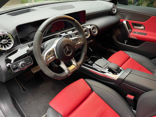 Imagen 9 de 10 de Mercedes-benz Clase Cla 2.0 45 Amg At 2020