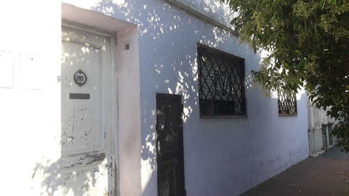 Venta 2 Casas De 3 Ambientes (oportunidad) - Lanús Oeste