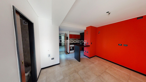 Imagen 2 de 10 de Departamento En Venta O Permuta Ubicado En Moreno, Moreno