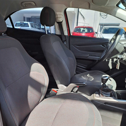 Imagen 15 de 16 de Chevrolet Onix 1.4n N Ltz 2016