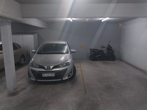 Venta Cochera Doble Nuñez Dos Vehiculos