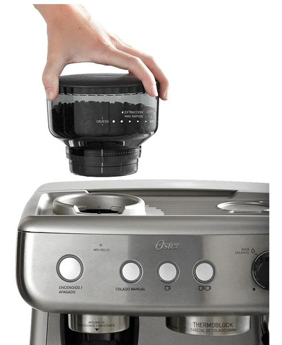 Imagen 2 de 3 de Cafetera Para Espresso Oster Perfect Brew 15 Bares C/molino