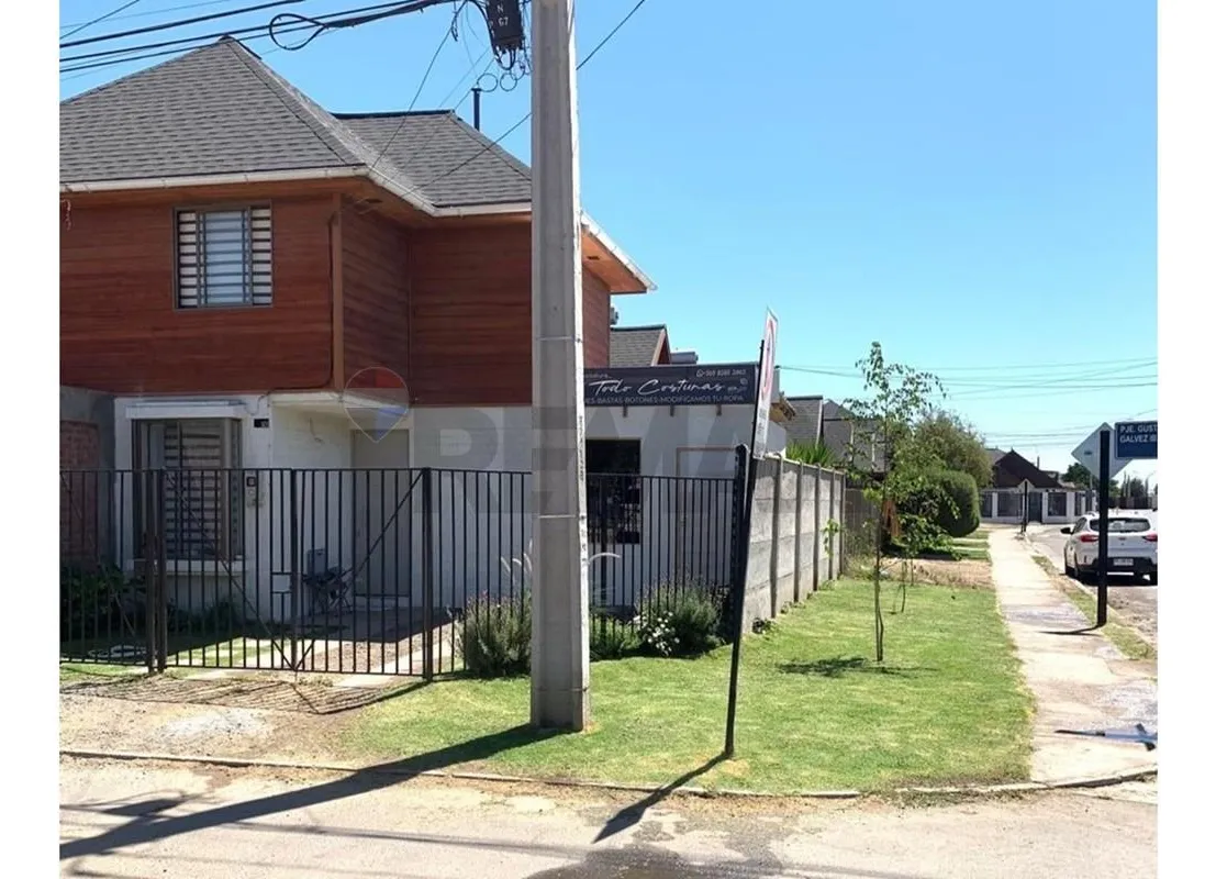 Imagen 1 de 6 de Venta De Casa En Esquina En Rengo