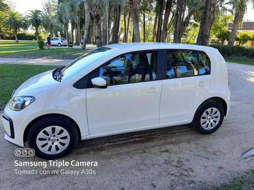 Volkswagen Up! 2020 1.0 Move Up! 75cv