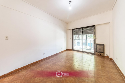 Venta Casa 4 Ambientes Local 246m² Construidos Sobre Terreno De 95m² Usaa 821m² Vendibles