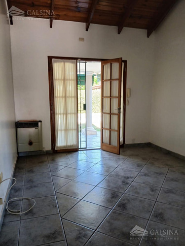 Casa En Venta 3 Dormitorios - Complejo Cerrado / Housing - Granja De Funes
