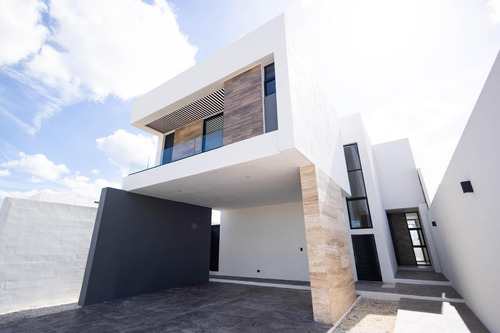 Casa En Venta Merida En Privada Conkal, Mod. Dom, Entrega Inmediata.