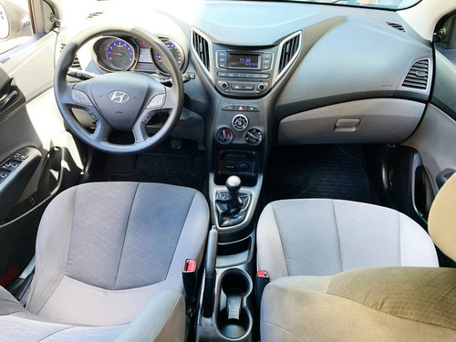 Imagem 4 de 7 de Hyundai Hb20 1.0 Unique 12v