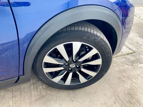 Nissan Kicks 1.6 Bitono Cvt