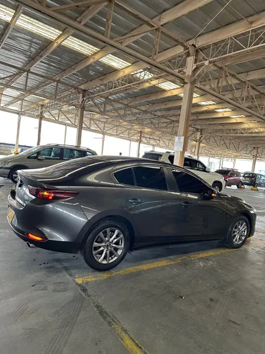 Mazda 3 2.0 Touring At
