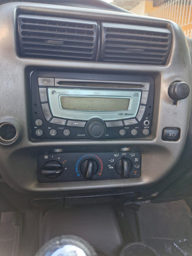 Ford Ranger 2.3 XLS 4X2 CS 16V