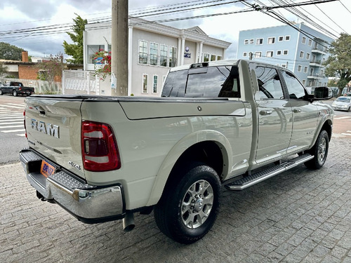 RAM 3500 6.7 I6 TURBO DIESEL LARAMIE CD 4X4 AUTOMÁTICO