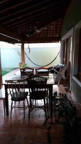 Imagem 24 de 30 de Sobrado Com 3 Dormitórios À Venda, 303 M² Por R$ 1.280.000,00 - Taubaté Village - Taubaté/sp - So0240