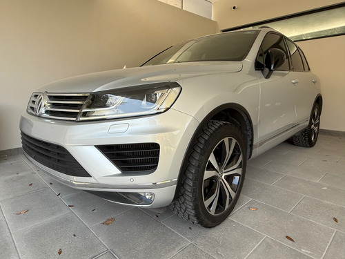 Volkswagen Touareg 3.0 V6 Tdi At