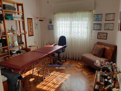 Casa En La Blanqueada 4 Dormitorios ,fondo, Garaje