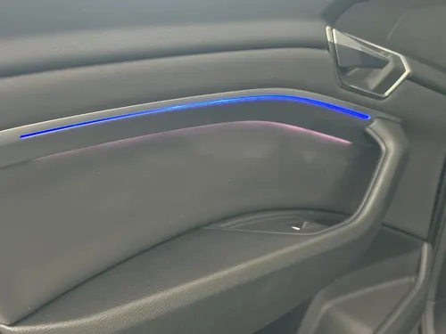 Audi E-tron Advanced